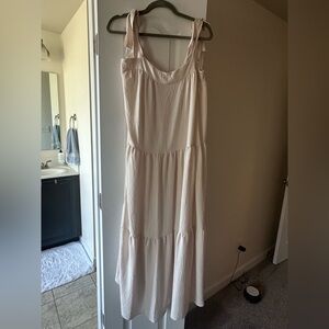 Carly Jean Los Angeles Maxi Dress